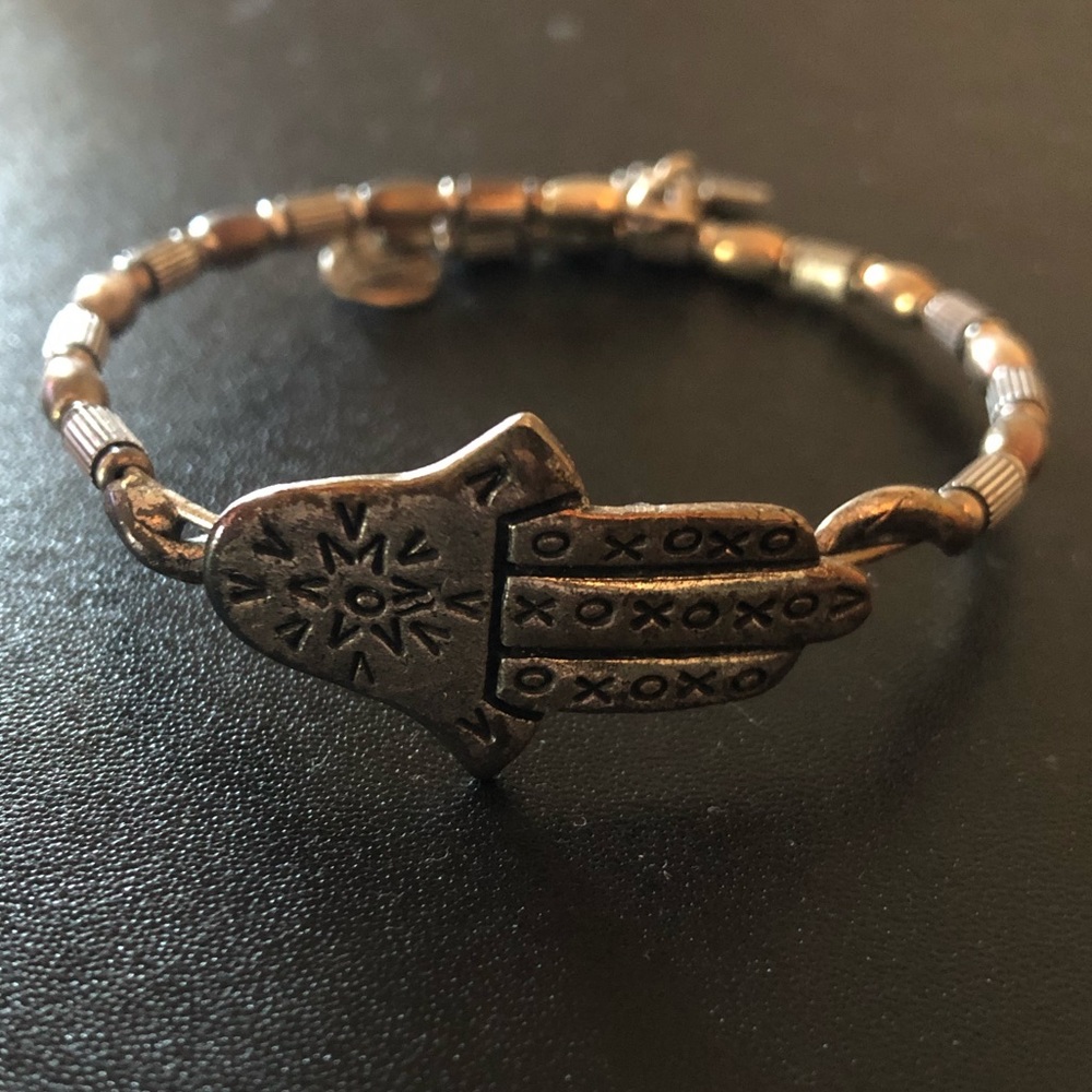 Alex and Ani V66 Hamsa Wrap in RS